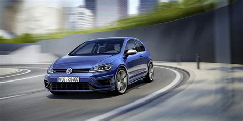 Volkswagen Reveals 2017 Golf R With 310 HP. Costs €40,675, Available as Variant - autoevolution