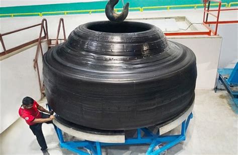 BKT produces a giant 57-inch tyre! | Autocar Professional