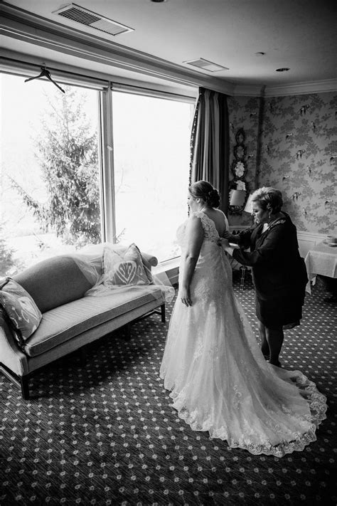The Carriage Club Kansas City Wedding Photography // Kylie + Phillip