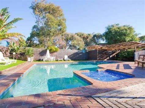 MOTEL MARENGO (Apollo Bay) - 2026 Motel Reviews, Photos, Rate ...