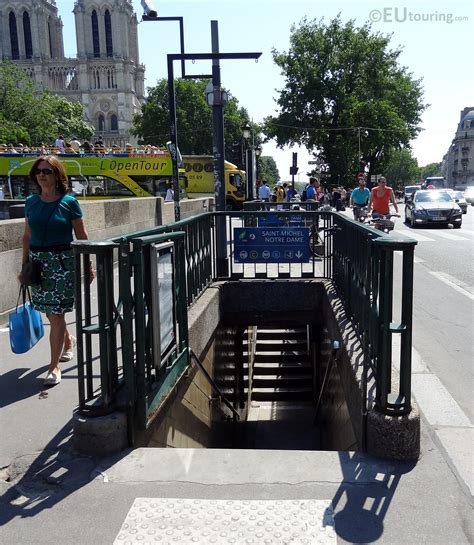 Saint-Michel RER entrance – EUtouring