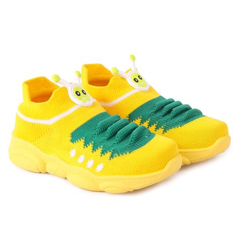 Shoe Size Guide by Age – How to Choose the Perfect Fit for Your Child ...
