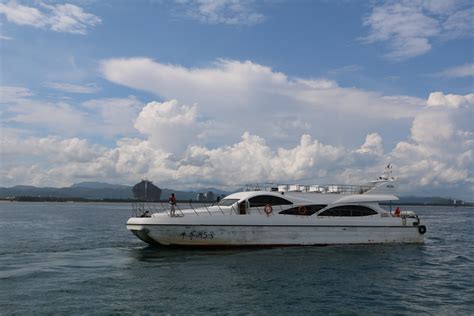 三亚湾海景酒店出售（两栋）可分开买，共7440平-酒店交易网