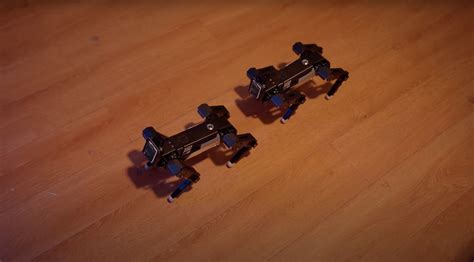 Mini Desktop Robot 的图像结果