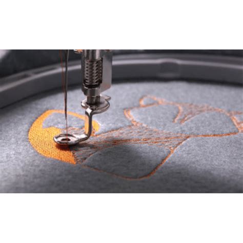 How to Use a Embroidery Sewing Machine 的图像结果