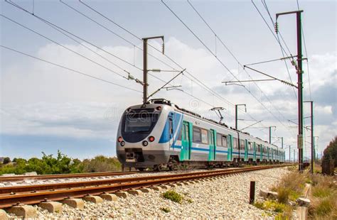 Local Train Inssssdie 的图像结果