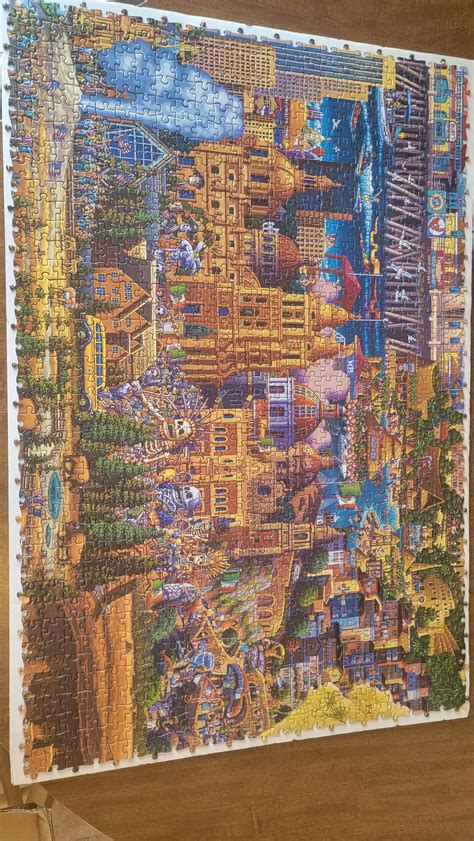 20,000/60,000 pieces of the world's largest jigsaw puzzle done. Already ...