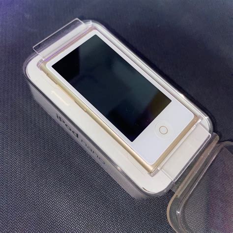 iPod nano (Gen 8), Mobile Phones & Gadgets, Other Gadgets on Carousell