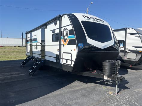 New 2025 Keystone PASSPORT 2600FK | Trailside RV Kansas City | Grain ...