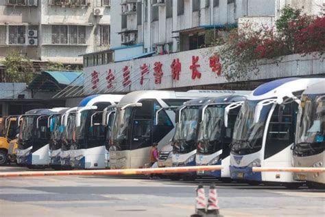 保定公交停运风波背后：一百多万的车不到6年就退役了_腾讯新闻