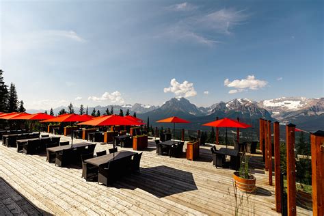 15 Amazing Restaurants In Lake Louise - Icy Canada