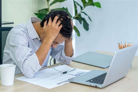 What is Splitting in Borderline Personality Disorder?