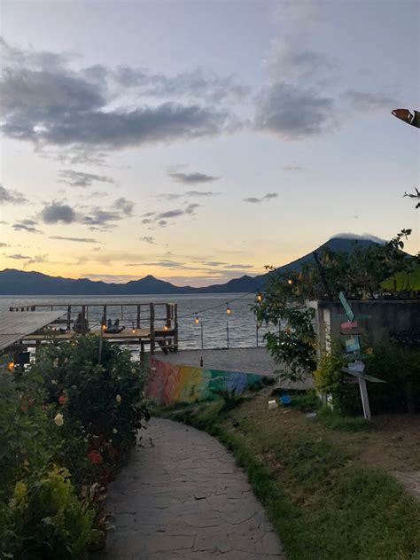 FREE CERVEZA HOSTEL (Santa Cruz La Laguna, Guatemala - Lake Atitlan ...
