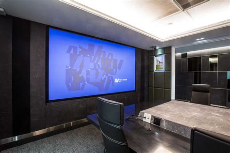 The Crown Property Bureau - Vichai