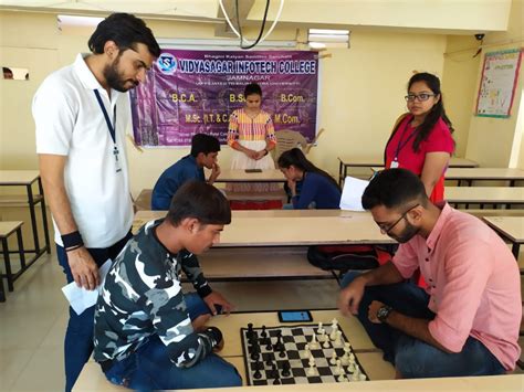 Vidyasagar Infotech College | Gallery - Chess & Carrom Competitions