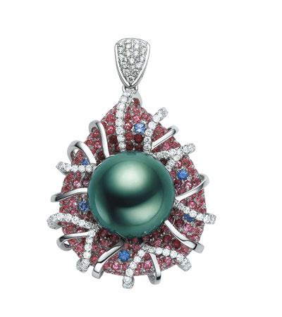 『珠宝』Poiray 推出 Ma Préférence 珠宝新作：可更换主石的戒指 | iDaily Jewelry · 每日珠宝杂志