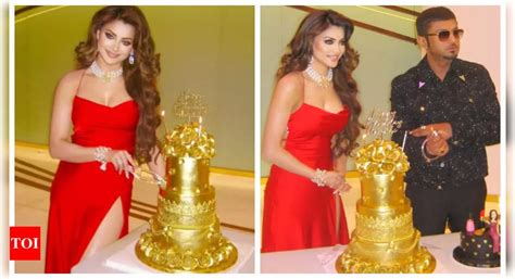Yo Yo Honey Singh gifts Urvashi Rautela gold cake worth Rs 3 CRORE ...