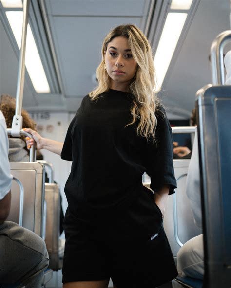 Kat Vera | basic is essential. @inakapower basics and lounge sets dropping April 1st at 10am CST ...