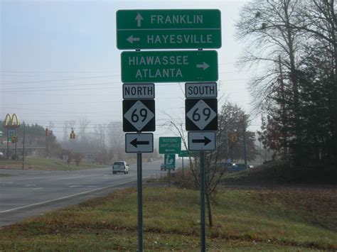 North Carolina State Road Signs | Hayesville, North Carolina… | Flickr
