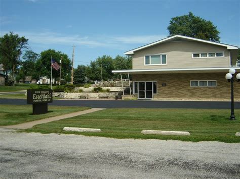 Esterdahl Mortuary and Crematory | Moline, IL