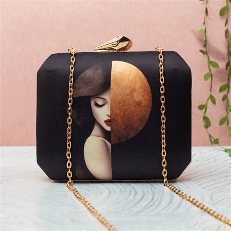 Artklim Abstract Face Art Printed Clutch
