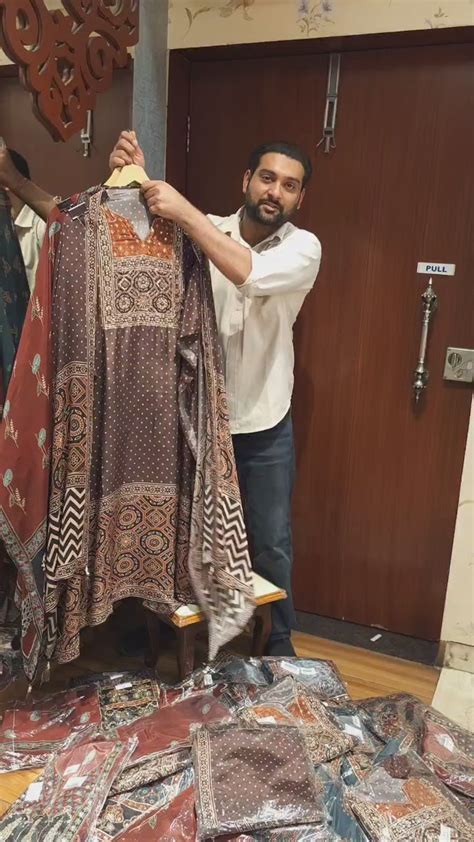 Viral Kalamkari & Batik Crepe Suits - 3 Designs – Parkash Shoppe