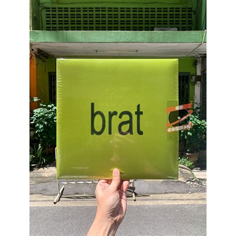 แผ่นเสียง Charli XCX – Brat (Vinyl) | Shopee Thailand