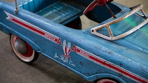 American Airlines Murray Pedal Car at The World’s Largest Road Art ...