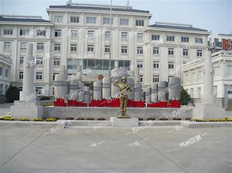 苏州武警支队主题雕塑_金属雕塑_苏州汉唐环境雕塑工程有限公司