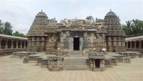 Top 21 Historical Places in Karnataka | Must-Visit Landmarks