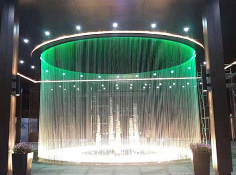 拉线水幕水帘喷泉公司- 材质不同-效果不同-无声流动闪烁的珍珠