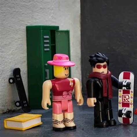 Roblox - High School Game (6 pcs) – Kidspark