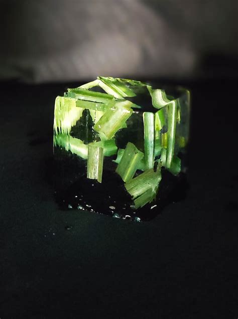 Premium Ice Cubes Supplier for Bars & Clubs - The Ice