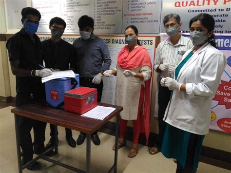 MOLECULAR LABORATORY SAMPLE RECEIVING & TRANSPORT AREA