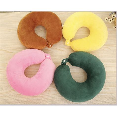 U-shaped Pillow 的图像结果