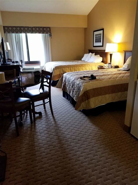 Navy Lodge 2500 Meridian Dr Great Lakes Il 60088