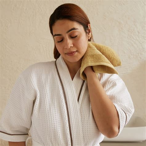 Shop Face Towel Online | Livspace Home – Livspace Home