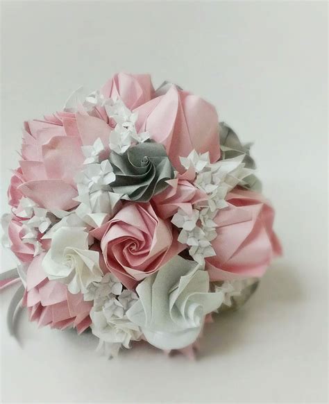 10 awesome ways to use origami in your wedding