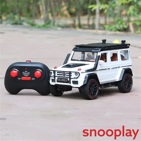 Buy Remote Control Resembling Mercedes Benz G-Class Diecast Car with ...