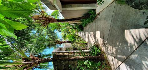 CROSS BALI BREAKERS (Jimbaran) - Hotel Reviews, Photos, Rate Comparison ...