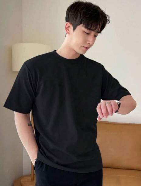 Plain Black Tshirts - Buy Plain Black Tshirts online at Best Prices in ...