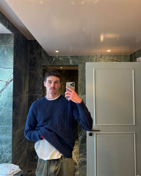 Bradley Miller Nudes