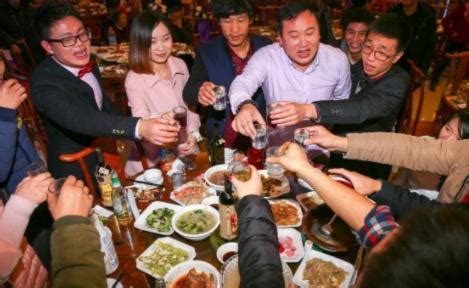 中国最能喝酒的6个省，当地人把白酒当水喝，看到喝法认输不丢人__财经头条