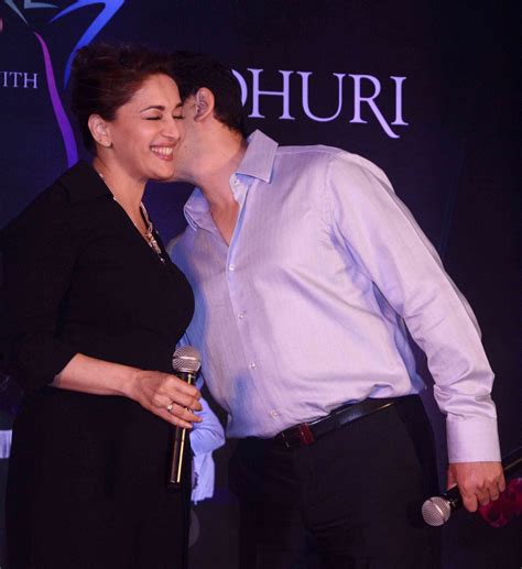 Madhuri Dixit Nene Celebrates Birthday with Family; Celebs Wish 'Dhak ...