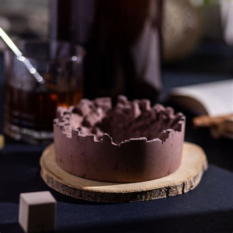 Urnfield Contemporary Circular Concrete Ashtray – Greyt