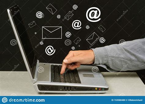 Communicate Internet 的图像结果