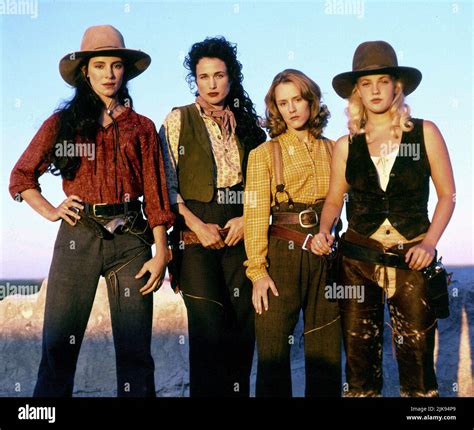 Madeleine Stowe, Andie Macdowell, Mary Stuart Masterson & Drew ...