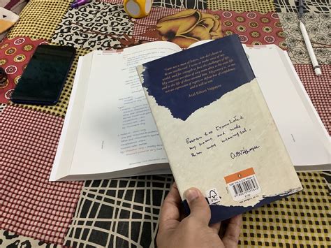 Twenty One Poems : Vajpayee, Atal Bihari, Varma, Pavan K: Amazon.in: Books