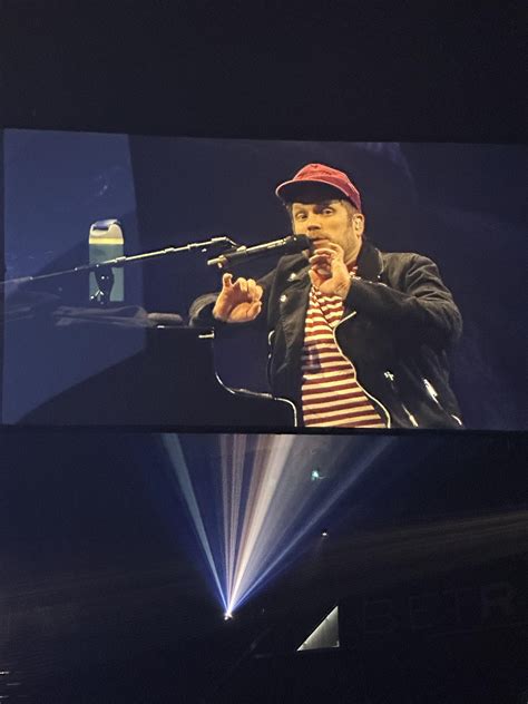 Patrick Stump from Fall Out Boy : r/Owala