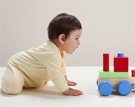 小孩益智玩具有哪些 什么玩具最吸引小孩 _八宝网